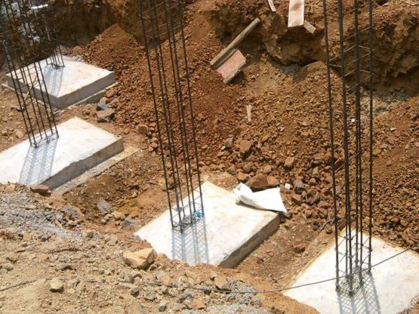 ndividual-footings-awaiting-concreting-of-the-footing-column
